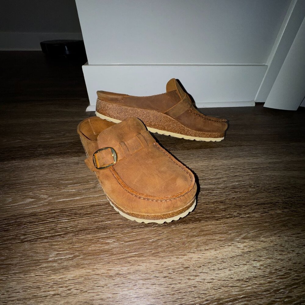 Birkenstock Buckley Suede Clogs (NEVER WORN) | Cognac | Women’s Size 39